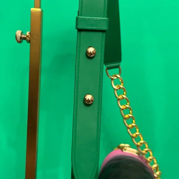 3 am USA Mix Tone Jelly Textured Crossbody Bag Approx. w/Charm 10 x 7 x 3.5 - Picture 11 of 17